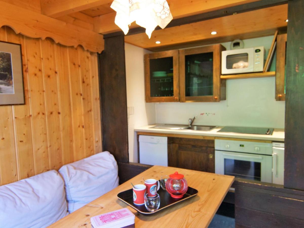 Apartment Grand Roc-3 By Interhome Chamonix ภายนอก รูปภาพ