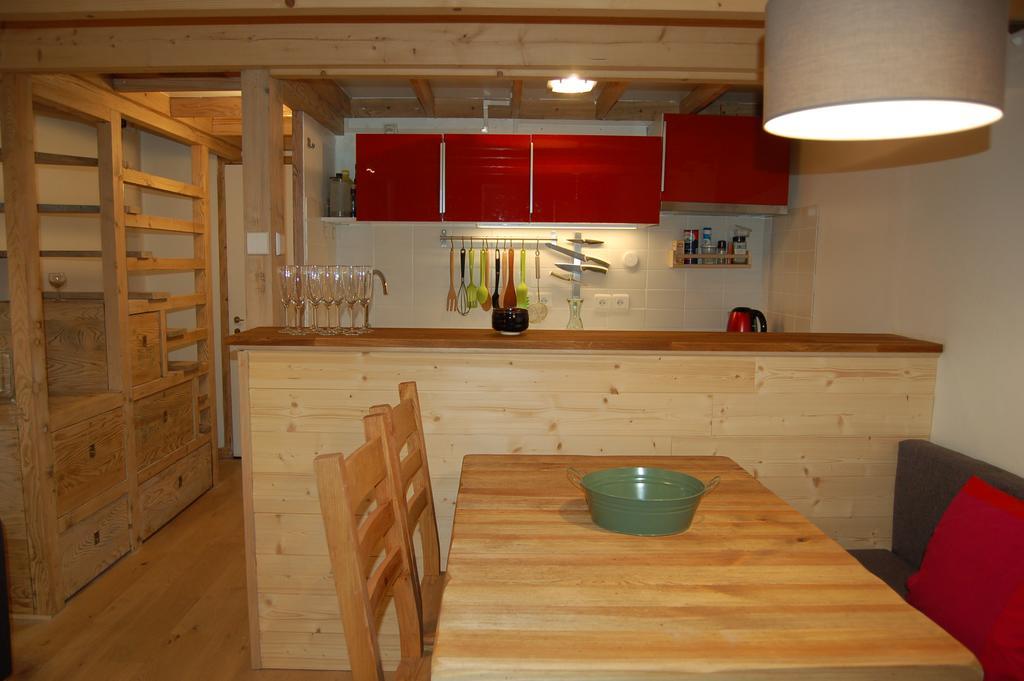 Apartment Grand Roc-3 By Interhome Chamonix ภายนอก รูปภาพ